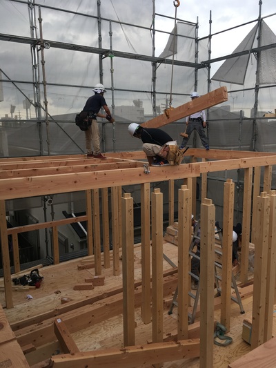 建て方 上棟式の様子 お客様と善匠がお届けする現場からの声