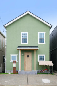 ＃88 pistachio color house