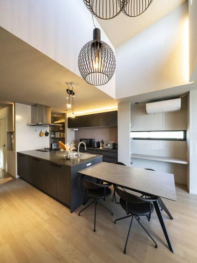 #154 本格防音ドラム室とモノトーンが融合する住まい。