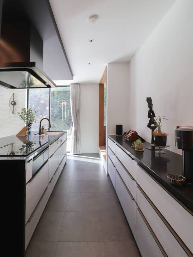 #155 ゆったりと構えた、ラグジュアリーモダンな平屋