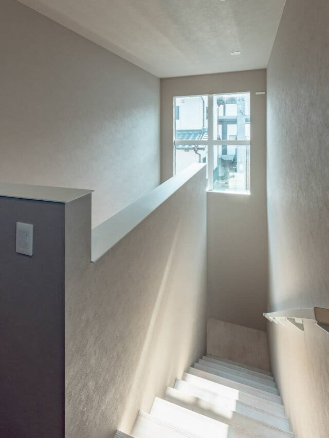 #156 ゆるやかに繋がる、漆喰×ニュアンスカラーのお家