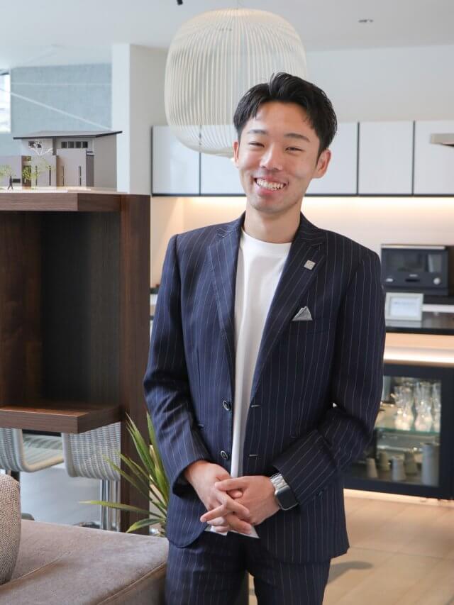 大塚　怜人