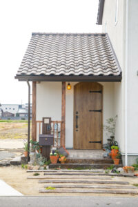 #75 Antique cafe house
