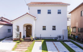 #12 COLORFUL & NATURAL