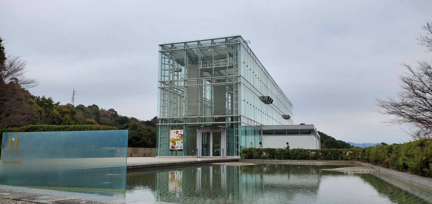 久々の建築巡り_岡崎美術館